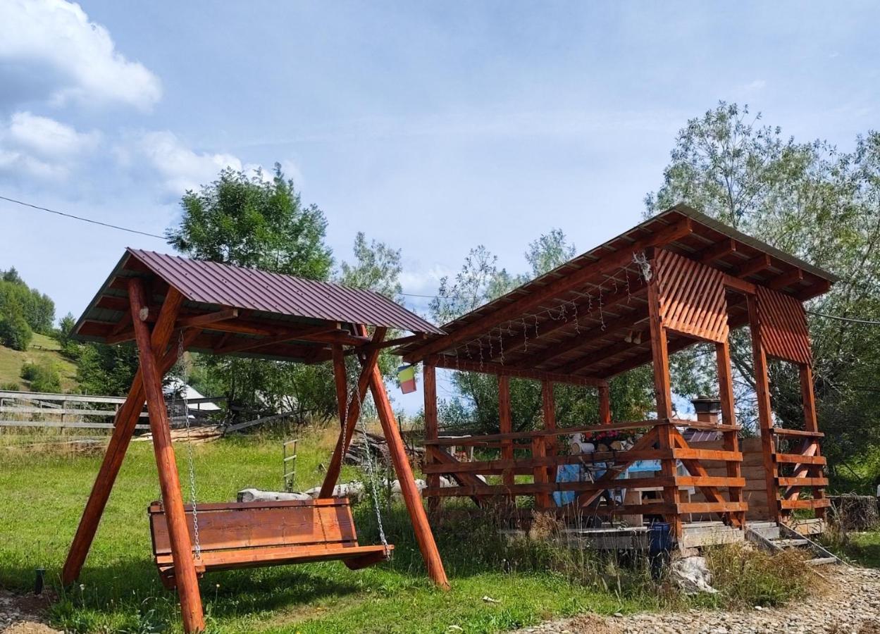 Cabana Lupul Din Apuseni Matisesti ภายนอก รูปภาพ